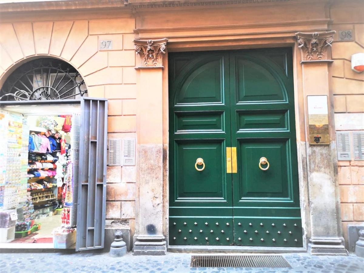 Trevi Nice Holiday - Luxury Apartment Roma Esterno foto